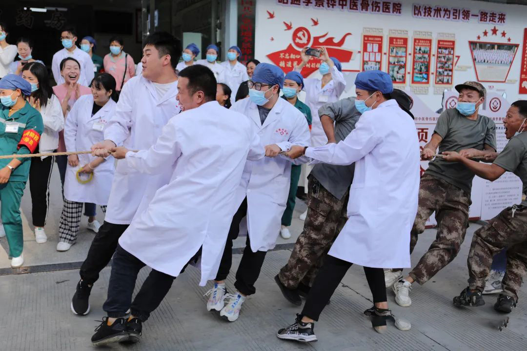 “全民健康日”活動-昭通李景鏵中醫(yī)骨傷醫(yī)院